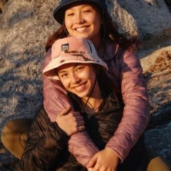 Outdoor Research SuperStrand LT Jacket - Women's -Outdoor Research MOT D4