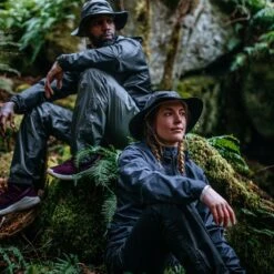 Outdoor Research Helium Rain Jacket - Women's -Outdoor Research NAVBLU D5